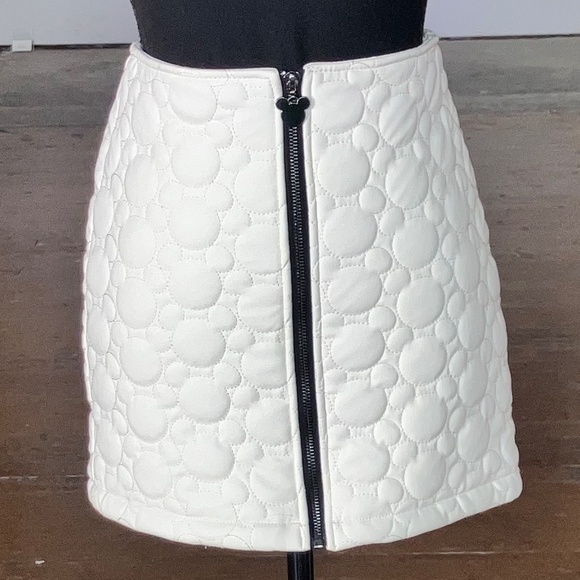 White vegan leather, Mickey Mouse quilted mini skirt - Picture 1 of 10